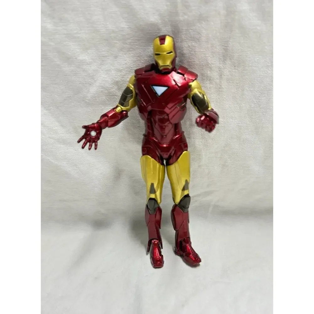 Marvel Iron Man Mark VI Figure Action 2012 Color Red And Gold 7”